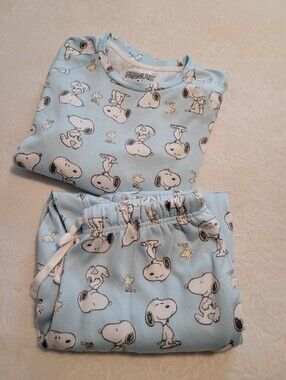 Peanuts Snoopy Long Sleeve And Pants Lounge Set GUC Size Medium Blue White Cute